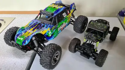 Grosser und kleiner Buggy