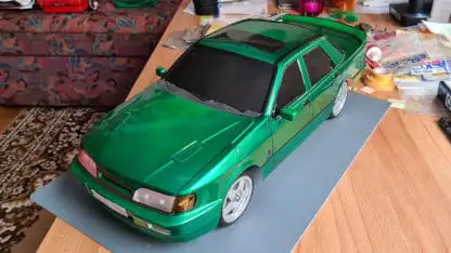 Fertiges Auto vorn